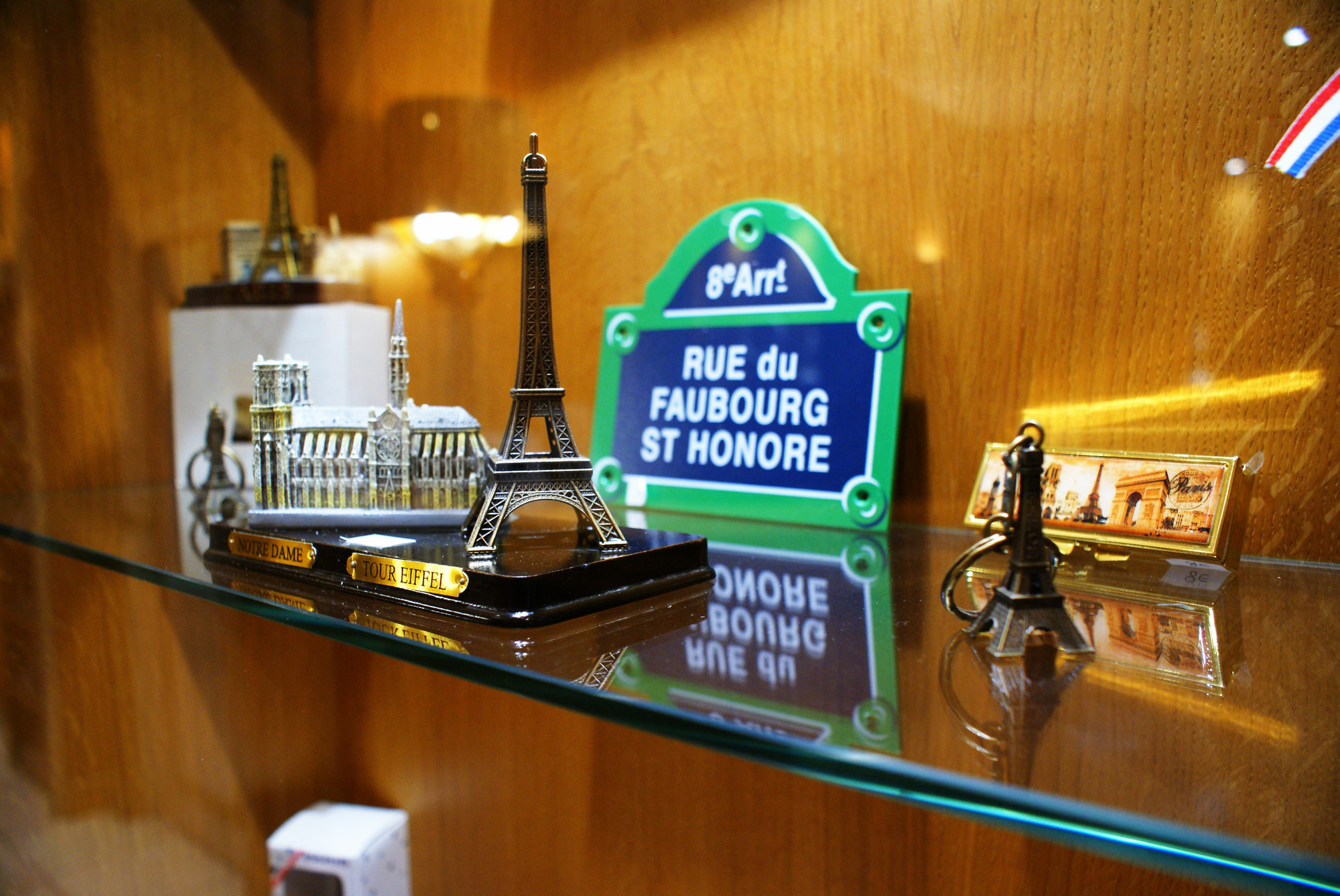 Esteem Tour Eiffel 4* París